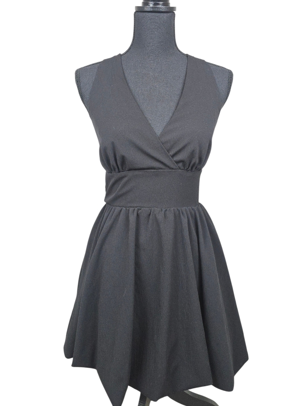 SHEIN Black Sleeveless V-Neck Flared Mini Dress